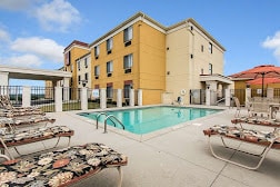 Comfort Suites | Hotels in Cullman, AL